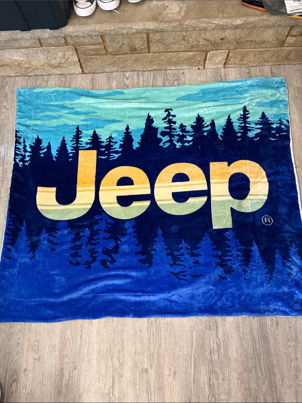 Jeep Blue & Teal Forest Logo Throw